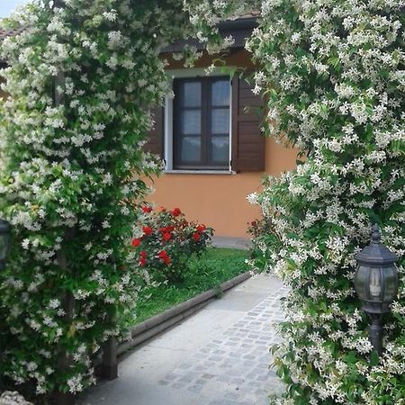 Agriturismo Cascina Aguzza Оледжо Экстерьер фото