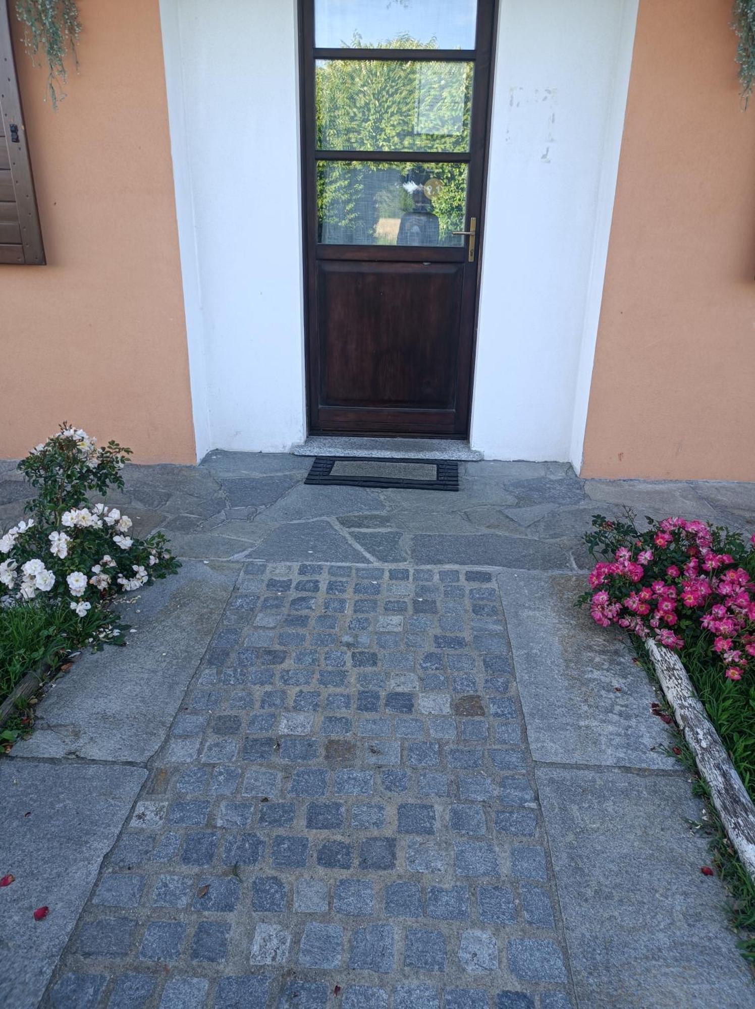 Agriturismo Cascina Aguzza Оледжо Экстерьер фото