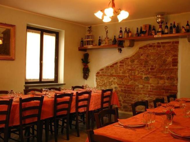Agriturismo Cascina Aguzza Оледжо Экстерьер фото